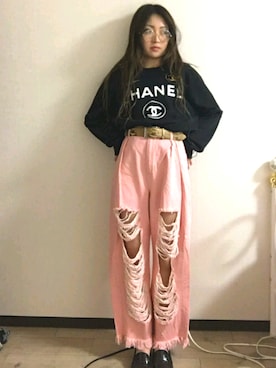 「chanel」｜「アイテム（スウェット）」を使った、LOUISさん（レディース・163cm）の秋コーディネート