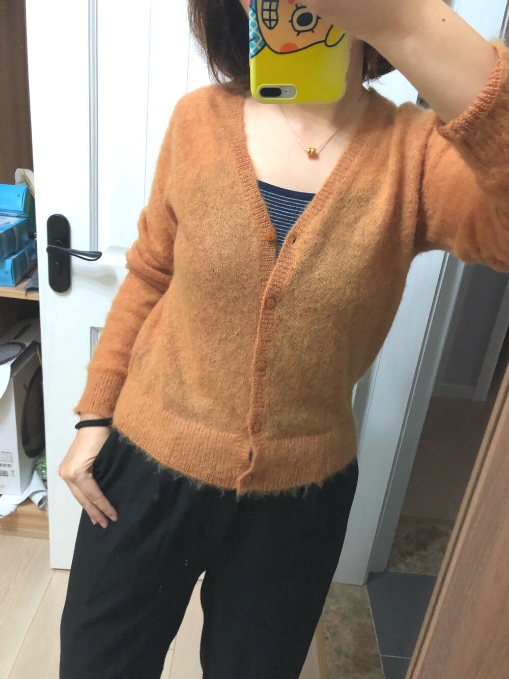 「TODAYFULのアイテム（アンサンブル、オレンジ系）」を使った、JJaneさん（レディース・164cm）の秋コーディネートの1枚目の写真