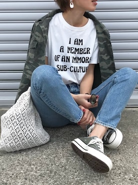 「Levi's（リーバイス）のアイテム（Tシャツ/カットソー）」を使った、Kumika☆さん（レディース・158cm）の春コーディネート