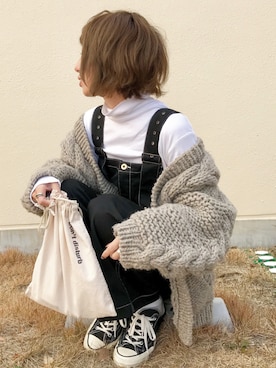 「UNIVERSAL OVERALL（ユニバーサルオーバーオール）のアイテム（サロペット/オーバーオール）」を使った、Kumika☆さん（レディース・158cm）の冬コーディネート