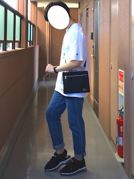 「Alpha Industries（アルファインダストリーズ）のアイテム（ショルダーバッグ）」を使った、ぽんさん（メンズ・171cm）の夏コーディネート