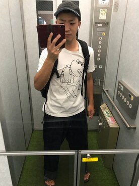 「theモンゴリアンチョップスのアイテム（キャップ、ブラック系）」を使った、Nさん（メンズ・167cm）の秋コーディネート