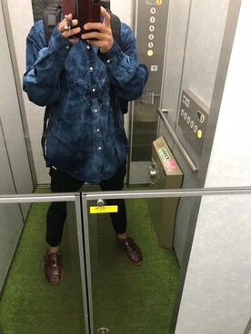 「cleveのアイテム（シャツ/ブラウス、ブルー系）」を使った、Nさん（メンズ・167cm）の秋コーディネート