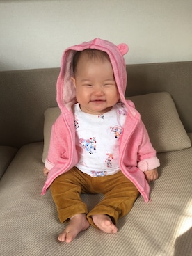 「ZARA（ザラ）のアイテム（Tシャツ/カットソー、ホワイト系）」を使った、sawaco311さん（キッズ・70cm）の秋コーディネート