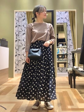 「RAY CASSIN（レイカズン）のアイテム（スカート）」を使った、みぃーさん（レディース・153cm）の秋コーディネート