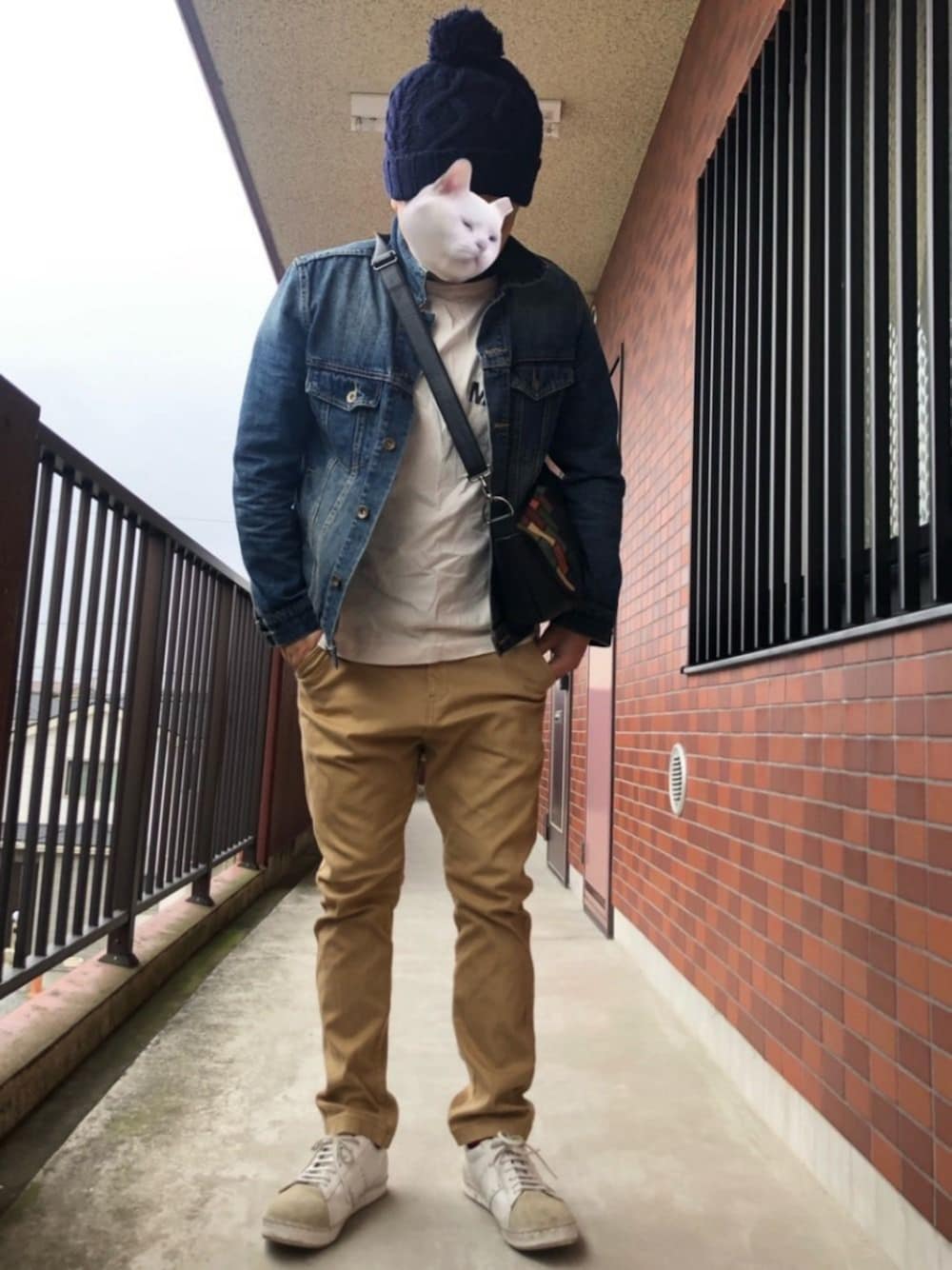 「ナンバーナイン(NUMBER (N)INE)、年末WEAR感謝祭、MHL.、フラボア、glamb」｜「osharewalkerの穿くだけでお洒落に魅せる『大人ジョッパーズ』 ストレッチ素材で毎日穿きたくなる穿き心地。 嬉しいS～XL展開。 ストレッチジョッパーズパンツ（その他パンツ、ベージュ系）」を使った、T家さん（メンズ・162cm）の冬コーディネートの1枚目の写真