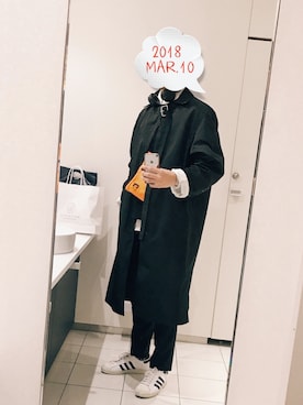 「RAF SIMONS（ラフシモンズ）のアイテム（ステンカラーコート）」を使った、たいやきさん（メンズ・182cm）の春コーディネート