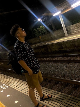 「GU（ジーユー）のアイテム（Tシャツ/カットソー、その他）」を使った、zakojima2560さん（メンズ・162cm）の夏コーディネート