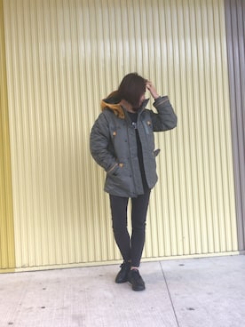 カーゴパンツを使った N3b のレディース人気ファッションコーディネート Wear