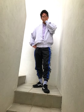 「Yves Saint Laurent（イヴサンローラン）のアイテム（MA-1）」を使った、Teesh!nさん（メンズ・175cm）の秋コーディネート