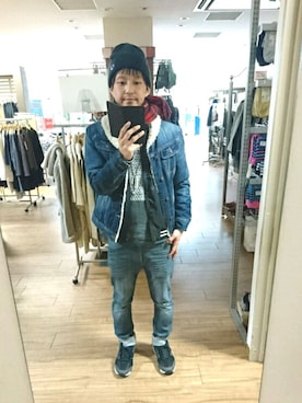 「URBAN RESEARCH（アーバンリサーチ）のアイテム（スタジャン）」を使った、キヨキヨさん（メンズ・167cm）の冬コーディネート