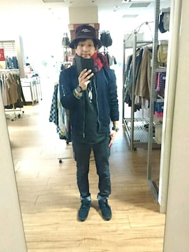 「ベレー帽推奨委員会」｜「アイテム（ミリタリージャケット）」を使った、キヨキヨさん（メンズ・167cm）の冬コーディネート