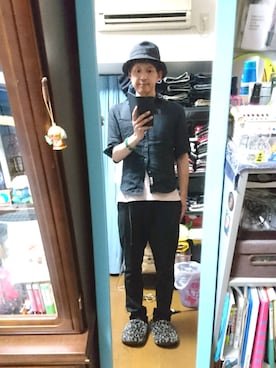 「ベレー帽推奨委員会」｜「アイテム（チノパンツ）」を使った、キヨキヨさん（メンズ・167cm）の夏コーディネート