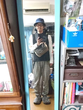 「ベレー帽推奨委員会」｜「アイテム（スラックス）」を使った、キヨキヨさん（メンズ・167cm）の秋コーディネート