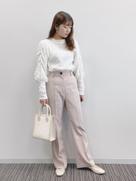 「へザー」｜「アイテム（スラックス）」を使った、ariさん（レディース・158cm）の春コーディネート