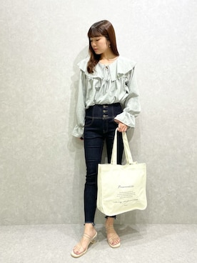 「へザー」｜「アイテム（トートバッグ）」を使った、ariさん（レディース・158cm）の春コーディネート