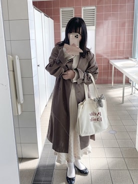 「one after another NICE CLAUP（ワンアフターアナザーナイスクラップ）のアイテム（トレンチコート）」を使った、ruruさん（レディース・157cm）の秋コーディネート
