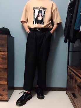 「improves（インプローブス）のアイテム（スラックス）」を使った、_n.takuya_fさん（メンズ・175cm）の夏コーディネート