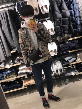「CLUCT（クラクト）のアイテム（パンツ）」を使った、みずさん（メンズ・173cm）の冬コーディネート