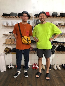 「ワッフルクルーネックＴ」｜「アイテム（スリッポン）」を使った、みずさん（メンズ・173cm）の夏コーディネート