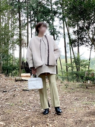 CASA FLINE（カーサフライン）の「ウールボアx再生ポリエステル