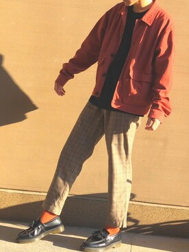 「アイテム（カバーオール、レッド系）」を使った、間井谷　勇生【大阪美容師】さん（メンズ・169cm）の秋コーディネート