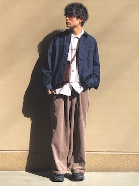 「RAGEBLUE（レイジブルー）のアイテム（デニムジャケット）」を使った、間井谷　勇生【大阪美容師】さん（メンズ・169cm）の秋コーディネート