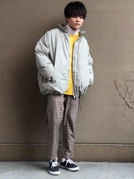 「kutir（クティール）のアイテム（ダウンジャケット/コート）」を使った、間井谷　勇生【大阪美容師】さん（メンズ・169cm）の冬コーディネート
