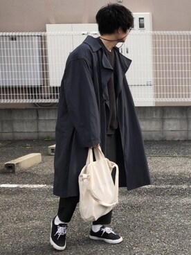 「niko and...（ニコアンド）のアイテム（トレンチコート）」を使った、間井谷　勇生【大阪美容師】さん（メンズ・169cm）の春コーディネート