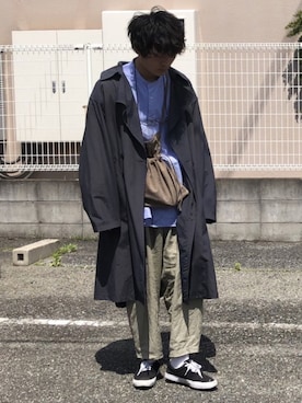 「niko and...（ニコアンド）のアイテム（トレンチコート）」を使った、間井谷　勇生【大阪美容師】さん（メンズ・169cm）の春コーディネート
