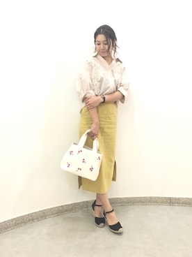 「Supreme.La.La.（シュープリームララ）のアイテム」を使った、Harei Arakawaさん（レディース・168cm）の春コーディネート