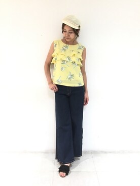 「Supreme.La.La.（シュープリームララ）のアイテム（パンツ）」を使った、Harei Arakawaさん（レディース・168cm）の春コーディネート