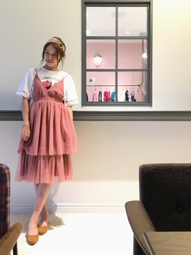 「Supreme.La.La.（シュープリームララ）のアイテム（Tシャツ/カットソー）」を使った、Harei Arakawaさん（レディース・168cm）の夏コーディネート