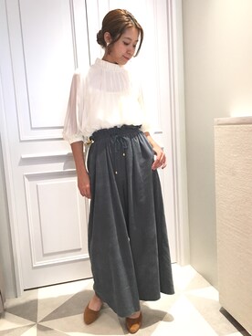 「Supreme.La.La.（シュープリームララ）のアイテム（パンツ）」を使った、Harei Arakawaさん（レディース・168cm）の秋コーディネート