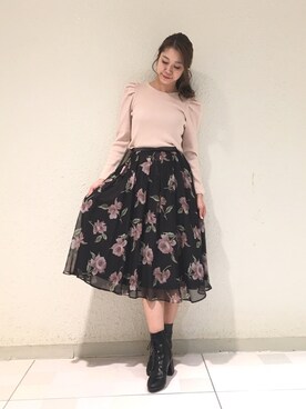 「Supreme.La.La.（シュープリームララ）のアイテム（スカート）」を使った、Harei Arakawaさん（レディース・168cm）の冬コーディネート