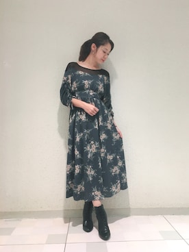 「Supreme.La.La.（シュープリームララ）のアイテム（ワンピース/ドレス）」を使った、Harei Arakawaさん（レディース・168cm）の秋コーディネート
