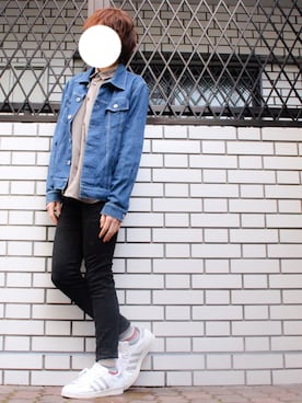 「UNIQLO（ユニクロ）のWOMEN ウルトラストレッチジーンズ（デニムパンツ）」を使った、りょうすけさん（メンズ・166cm）の冬コーディネート