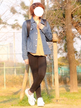 「UNIQLO（ユニクロ）のWOMEN ウルトラストレッチジーンズ（デニムパンツ）」を使った、りょうすけさん（メンズ・166cm）の春コーディネート