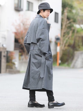 「SHINYAKOZUKA（シンヤコヅカ）のアイテム（トレンチコート）」を使った、りょうすけさん（メンズ・166cm）の冬コーディネート