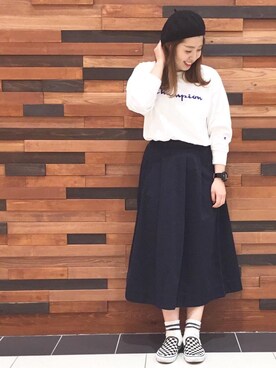 「coen（コーエン）のチノロングフレアスカート（スカート、ブルー系）」を使った、coen  あんどうさん（レディース・163cm）の夏コーディネート