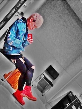 「Timberland（ティンバーランド）のアイテム（ブーツ、レッド系）」を使った、近藤  勇輔さん（メンズ・170cm・20代）の春コーディネート