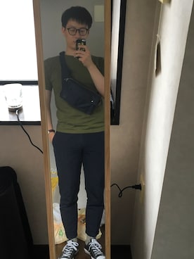 「CONVERSE（コンバース）のアイテム（アクセサリー）」を使った、Louis Chiuさん（メンズ・173cm）の秋コーディネート