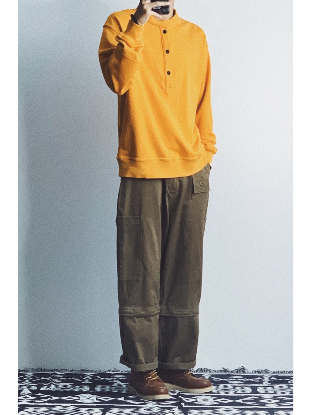 「ootd、秋のコーデ、秋コーデ、休日スタイル、休日コーデ、RED WING、yellow、Proteus」｜「Proteusのアイテム（パーカー、その他）」を使った、灰白光さん（メンズ・176cm）の夏コーディネートの1枚目の写真