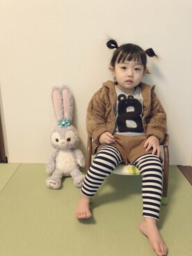 「petit main（プティマイン）のもこもこ【B】クマトレーナー（スウェット、グレー系）」を使った、KaNyaDeʕ·͡ˑ·ཻʔさん（キッズ・140cm）の冬コーディネート