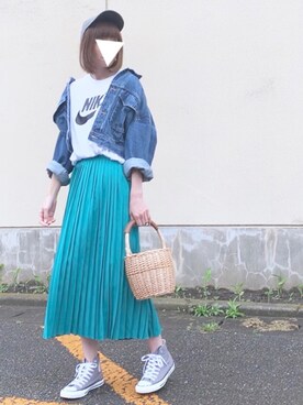 「Chaco closet（チャコ クローゼット）のアソートプリーツ Aラインウエストゴムロングスカート[チェック 小花柄 ダルメシアン コーデュロイ サテン シアー 無地]（スカート）」を使った、YOSSYさん（レディース・165cm）の春コーディネート