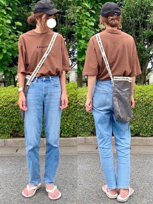 YOSSY使用「ユニクロ（ハイライズストレートジーンズ(丈標準72cm））」的時尚穿搭