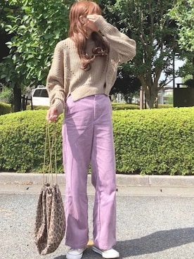 「Leja（レジャ）のアイテム（トップス）」を使った、YOSSYさん（レディース・165cm）の秋コーディネート