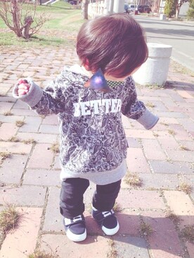 黒蜜ゆず💜haru4歳さんのコーディネート