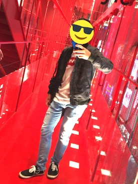 「Paul Smith（ポールスミス）のアイテム（財布）」を使った、tomoさん（メンズ・165cm）の春コーディネート
