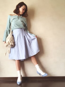 「EMODA（エモダ）のアイテム（ピアス（両耳用））」を使った、Rina Chishimaさん（レディース・157cm）の春コーディネート